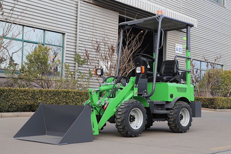 कॉम्पैक्ट व्हील लोडर