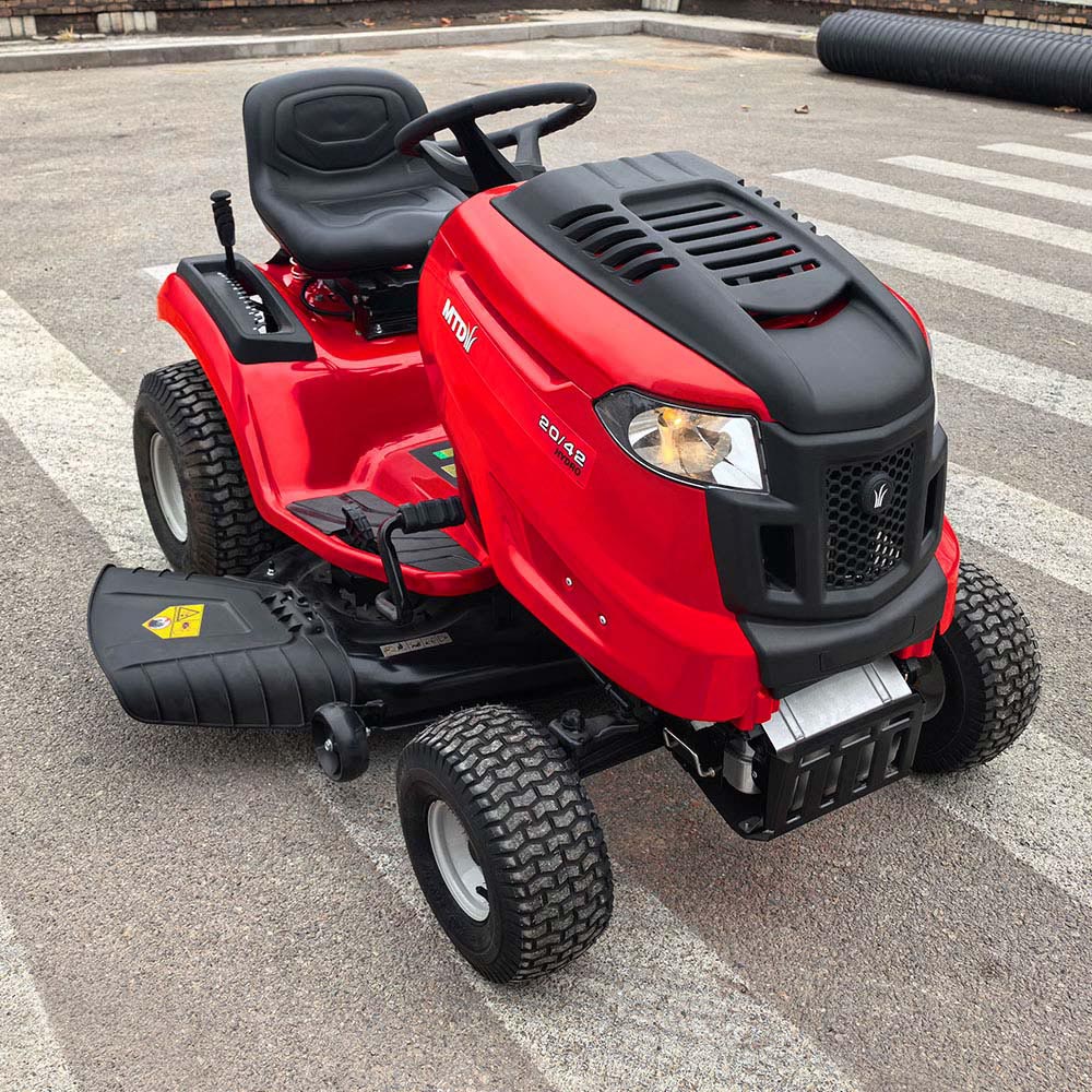 सवारी लॉन घास काटने की मशीन