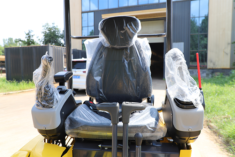 1.3 टन उत्खनन मशीन 1.3 टन उत्खनन मशीन