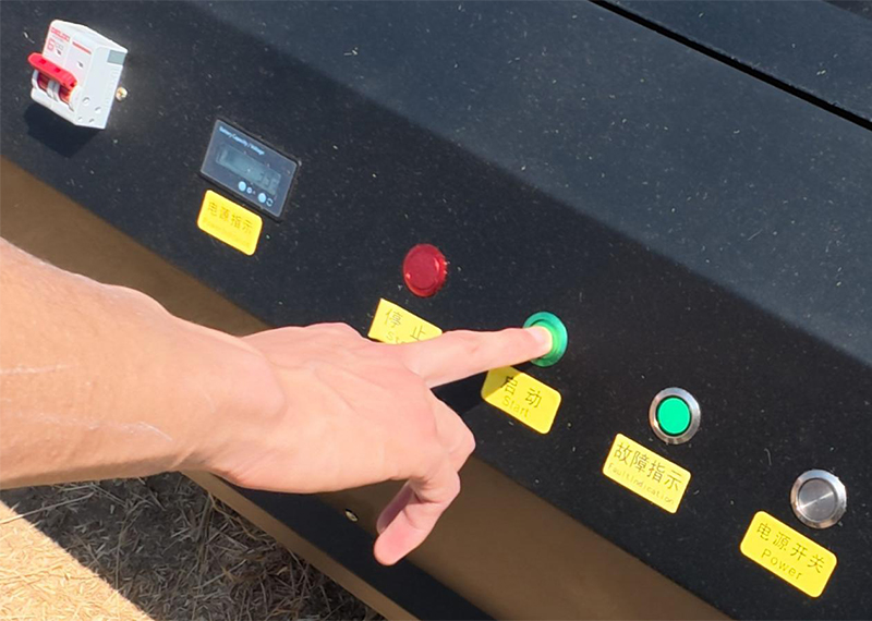 उच्च दक्षता वाली लॉन घास काटने की मशीन.jpg