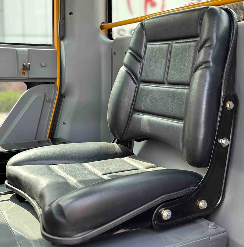 निर्माण लोडर.jpg निर्माण लोडर.jpg