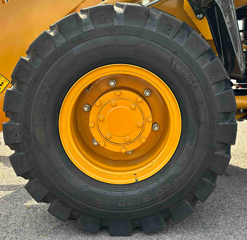 निर्माण लोडर.jpg निर्माण लोडर.jpg