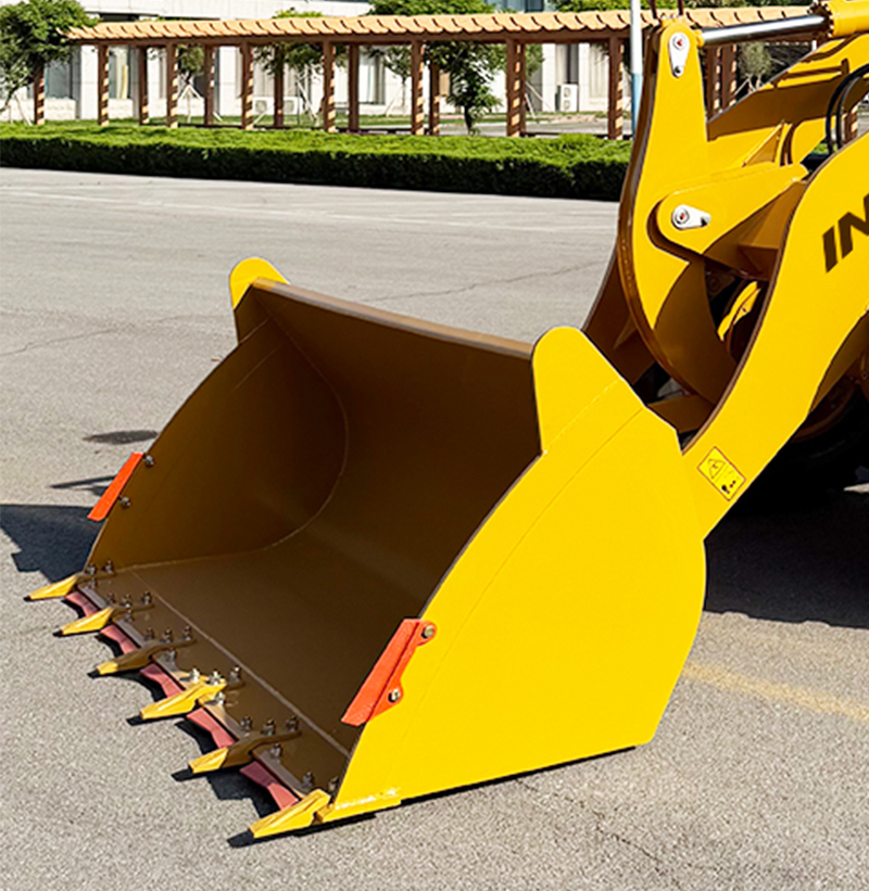 कुशल लोडर.jpg