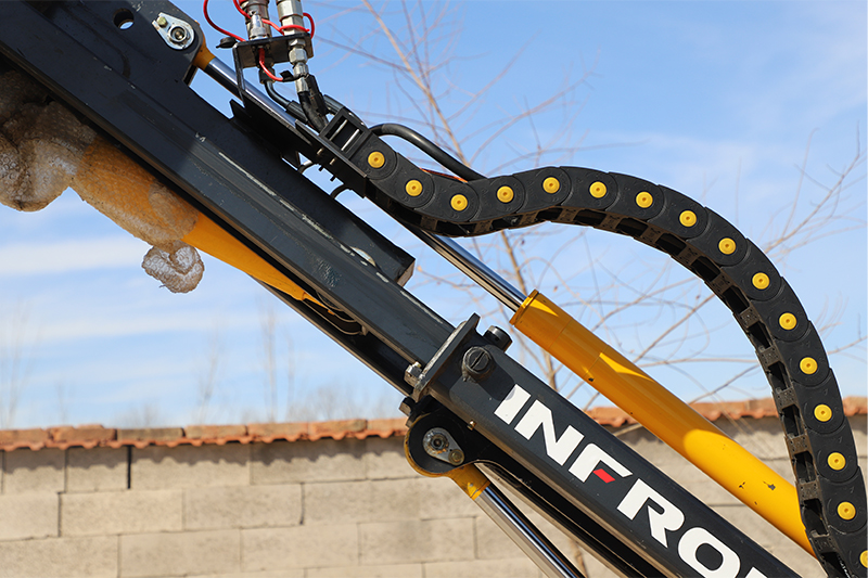 टेलीस्कोपिक लोडर.jpg टेलीस्कोपिक लोडर.jpg