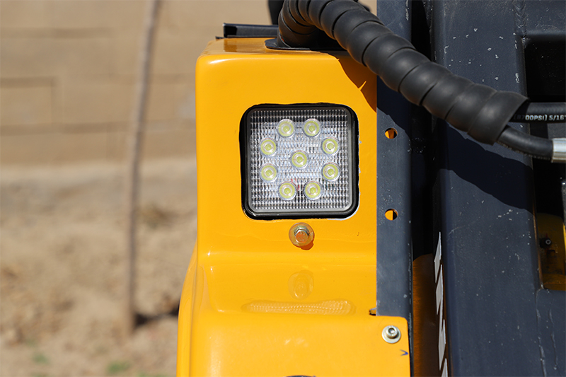 टेलीस्कोपिक लोडर.jpg टेलीस्कोपिक लोडर.jpg