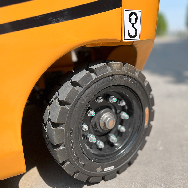 छोटे इलेक्ट्रिक फोर्कलिफ्ट